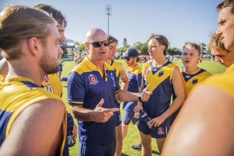 Andy Lovell addresses the team after GF loss